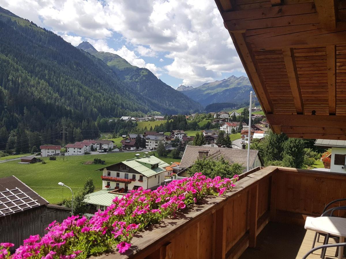 Bed and Breakfast Haus Christaldo Sankt Anton am Arlberg Exteriér fotografie